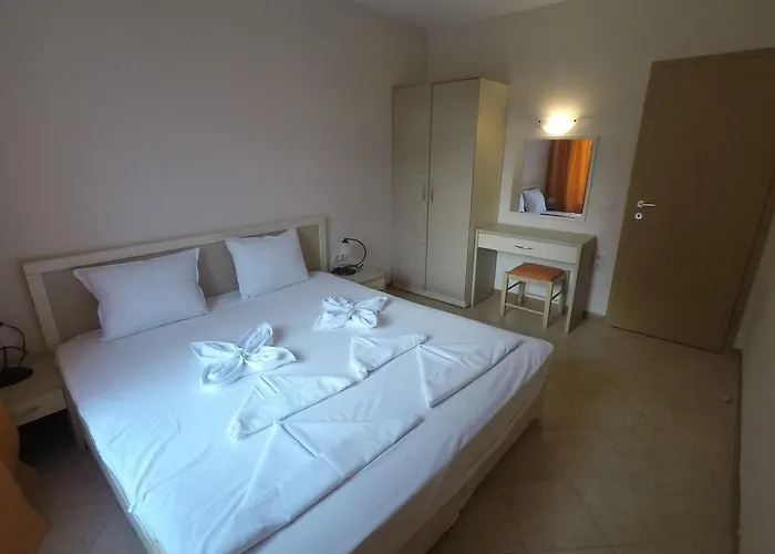 Royal Sun - Sunny Cove Apartamento *