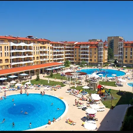 Royal Sun - Sunny Cove Apartment