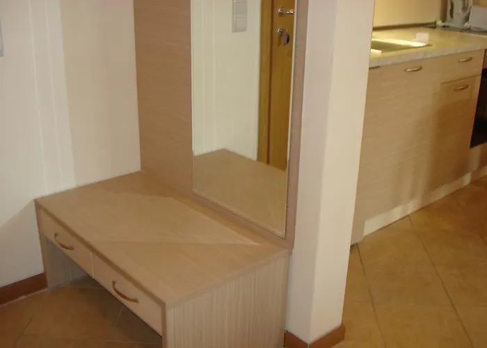 Royal Sun - Sunny Cove * Slăntjev Brjag