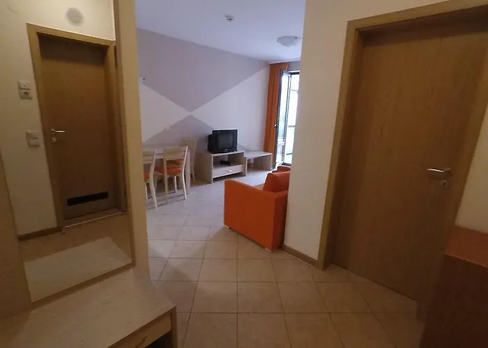 Royal Sun - Sunny Cove Lägenhet *